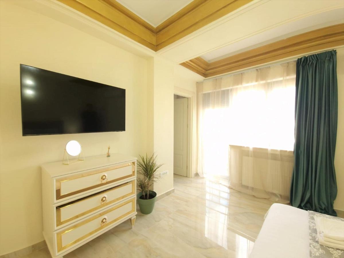 Laroka House Luxury Apartment City Center Universitate Bucareste Exterior foto